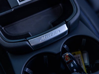 2026 Porsche Macan Macan