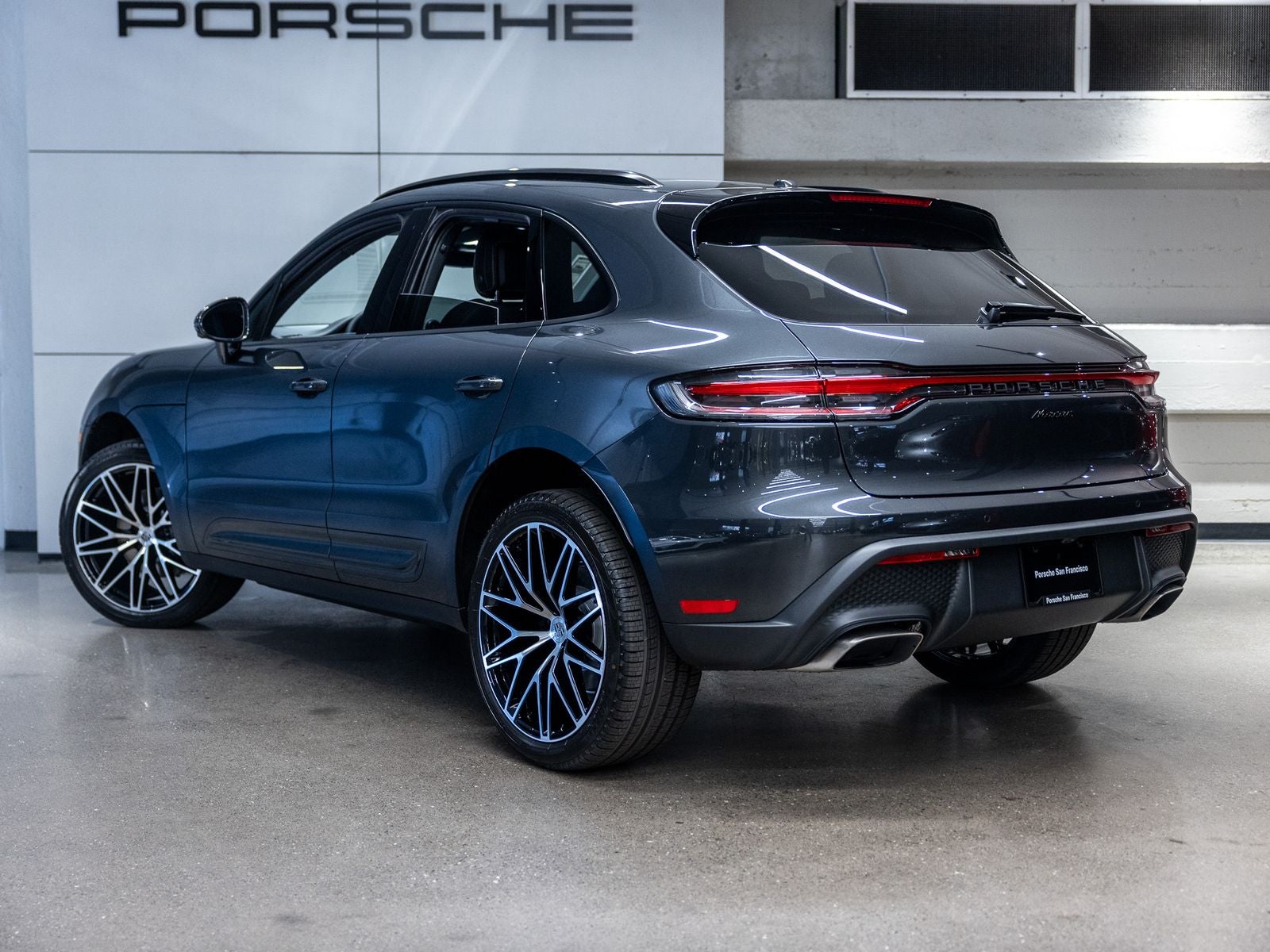 2026 Porsche Macan Macan