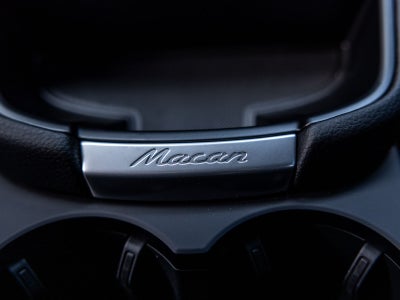 2026 Porsche Macan Macan