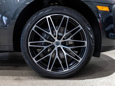 2026 Porsche Macan Macan