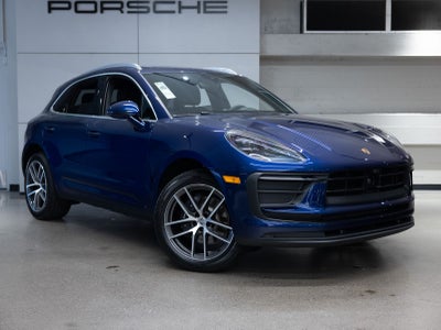 2026 Porsche Macan Base