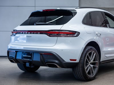 2026 Porsche Macan Base