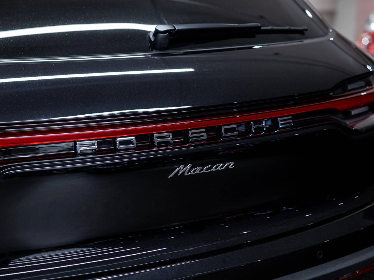 2026 Porsche Macan Macan
