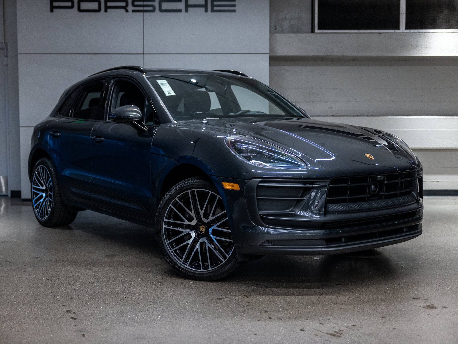 2026 Porsche Macan Macan