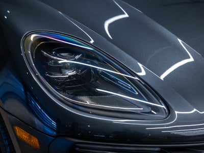 2026 Porsche Macan Macan