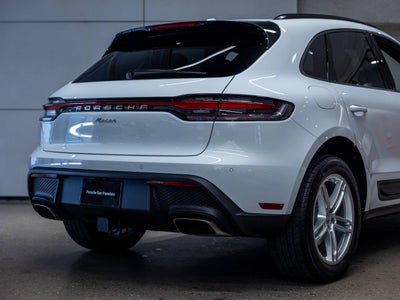 2026 Porsche Macan Base
