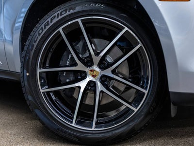 2026 Porsche Macan Macan