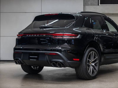 2026 Porsche Macan Base