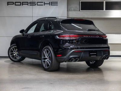 2026 Porsche Macan Base