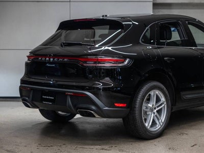 2026 Porsche Macan Macan