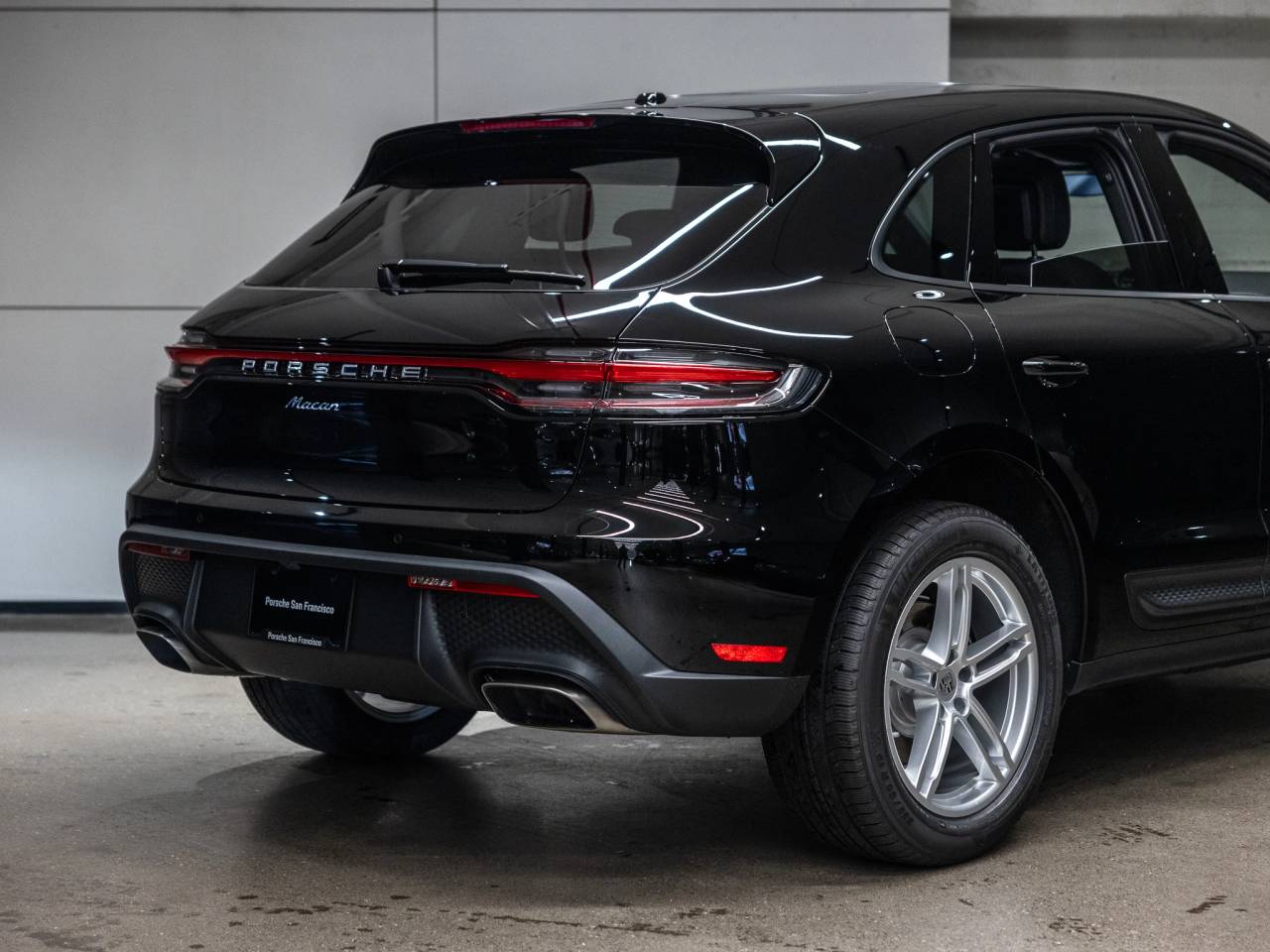2026 Porsche Macan Macan