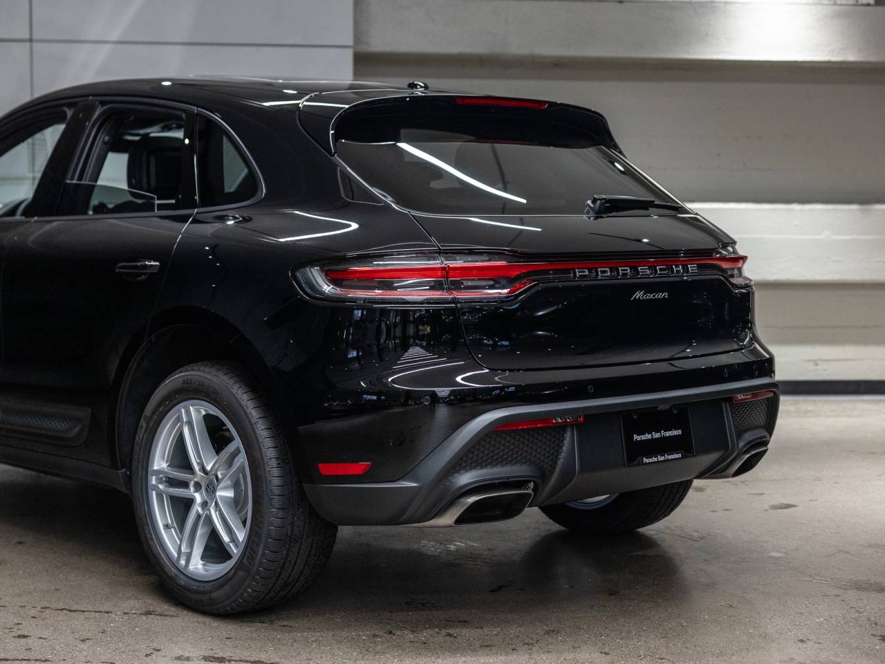 2026 Porsche Macan Macan