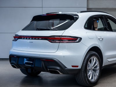 2026 Porsche Macan Macan