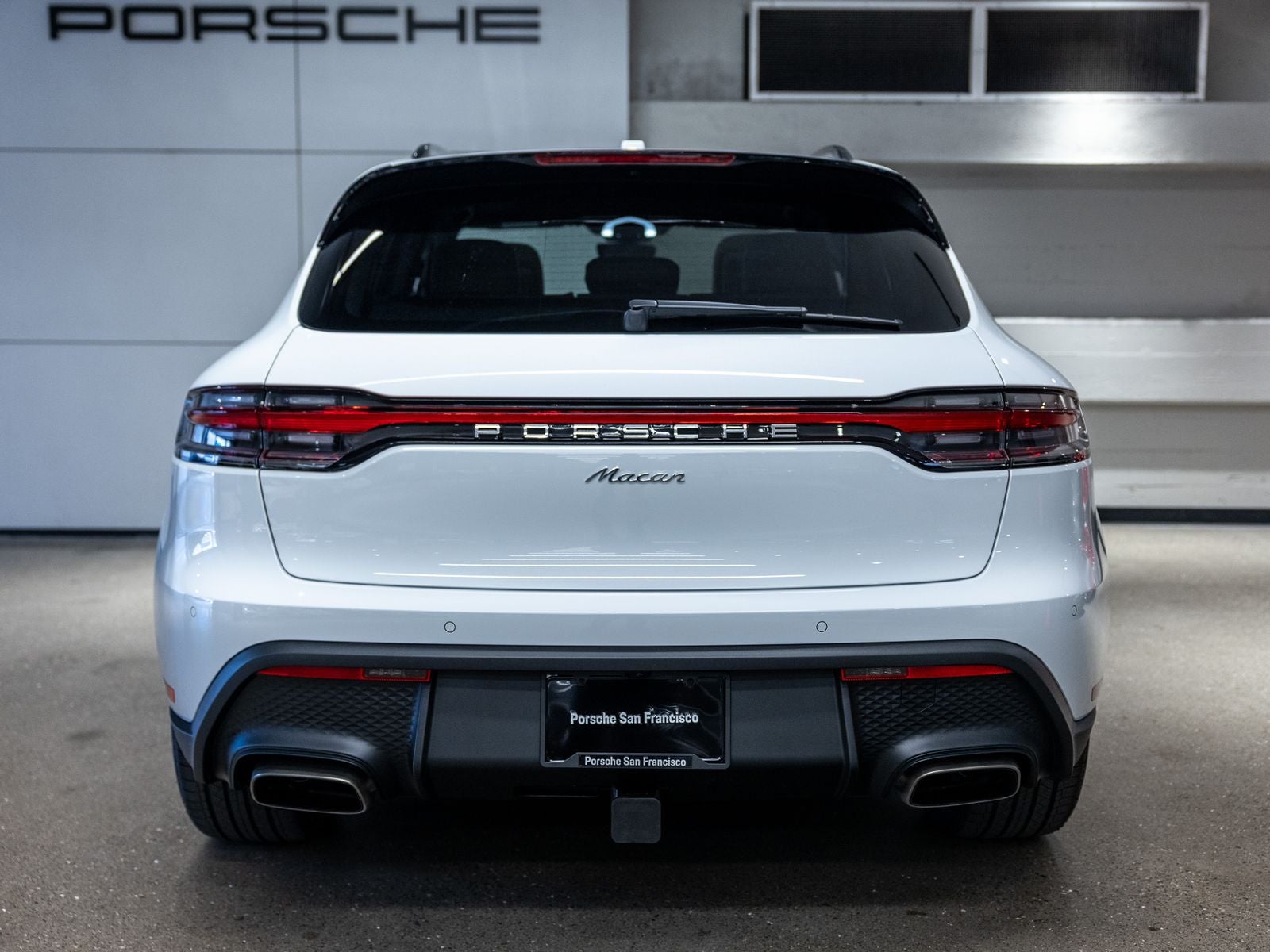 2026 Porsche Macan Macan