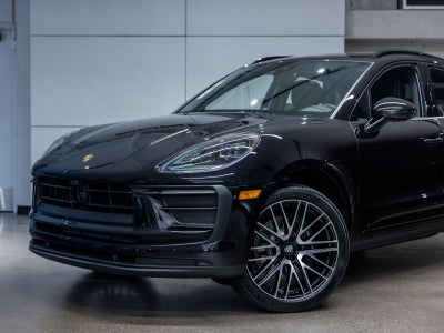 2026 Porsche Macan Macan