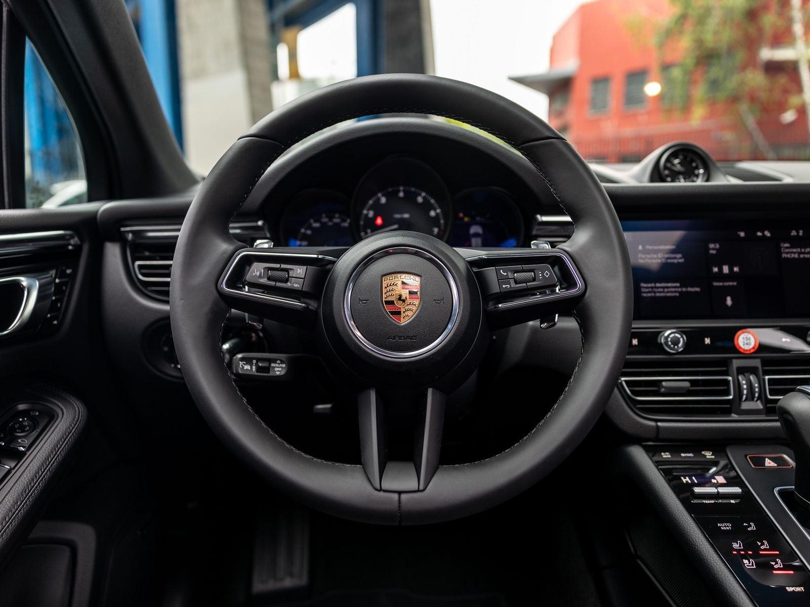2026 Porsche Macan Base