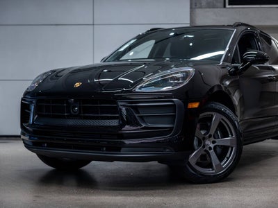 2026 Porsche Macan Base