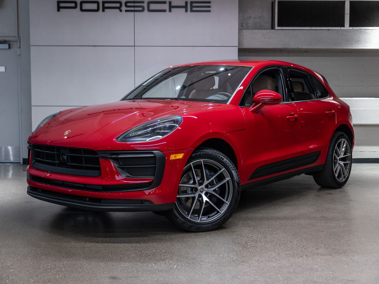 2026 Porsche Macan Base