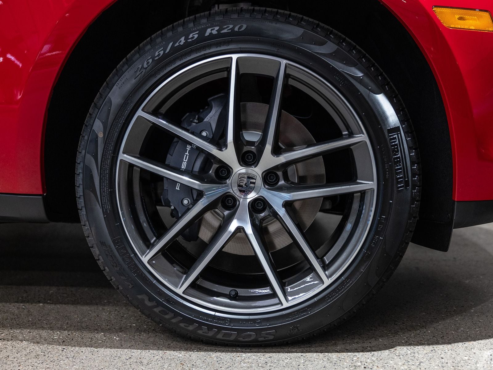 2026 Porsche Macan Base