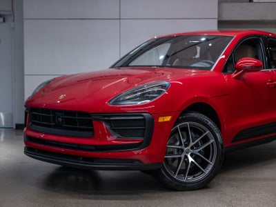 2026 Porsche Macan Base