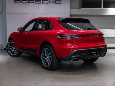 2026 Porsche Macan Base