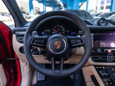2026 Porsche Macan Base