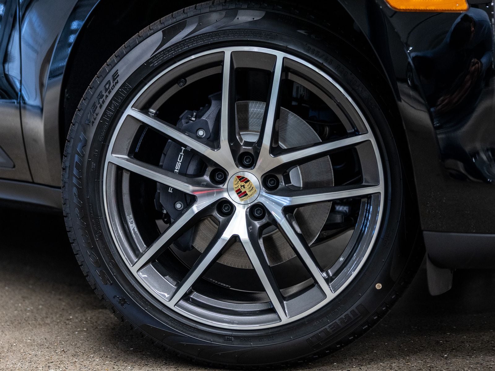 2026 Porsche Macan Macan