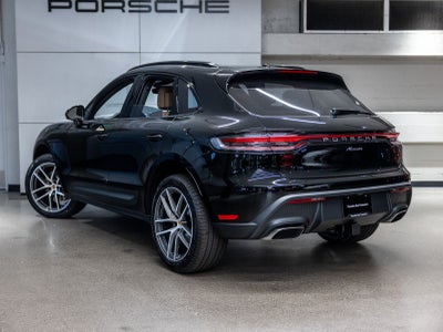 2026 Porsche Macan Macan
