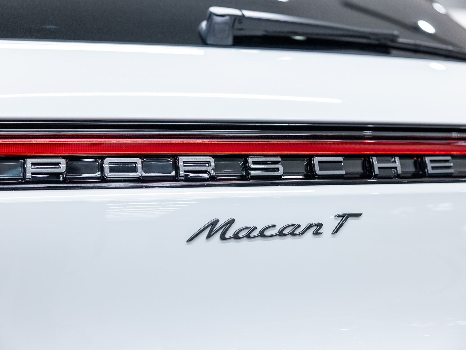 2026 Porsche Macan T
