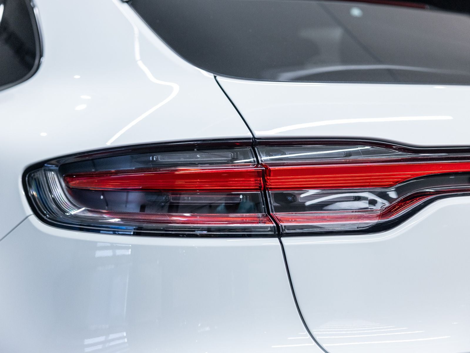 2026 Porsche Macan T