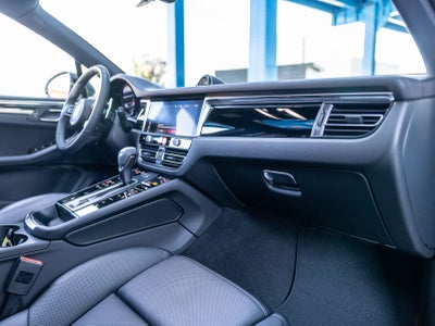 2026 Porsche Macan T
