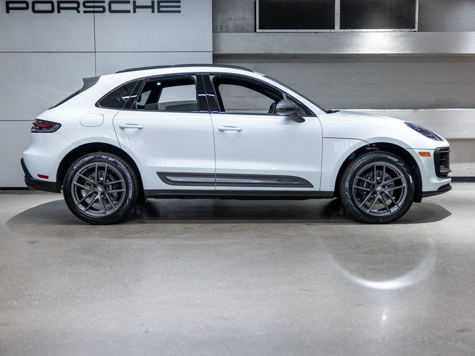 2026 Porsche Macan T