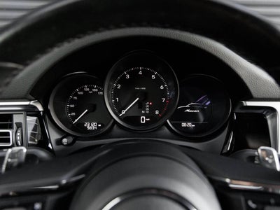 2023 Porsche Macan Macan