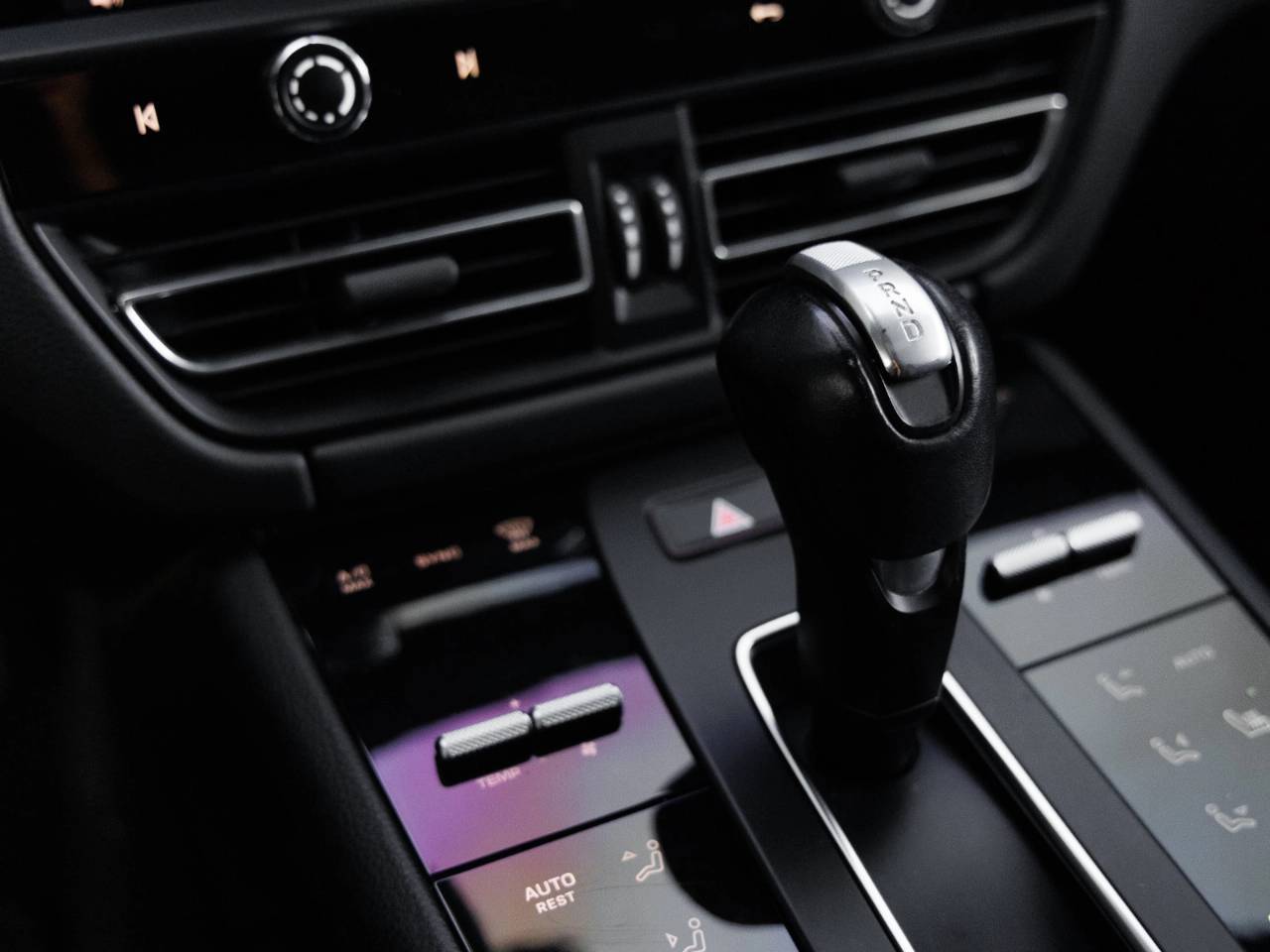 2023 Porsche Macan Macan