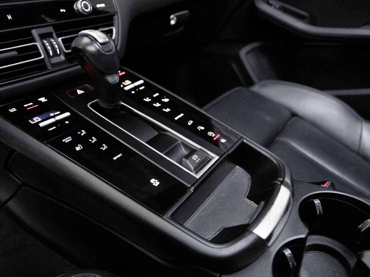 2023 Porsche Macan Macan