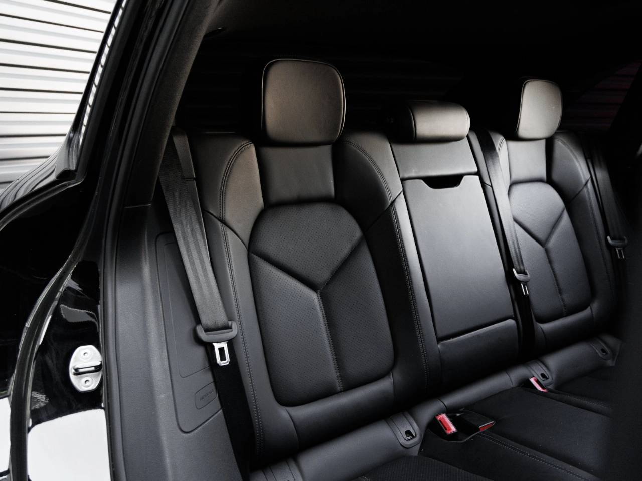 2023 Porsche Macan Macan