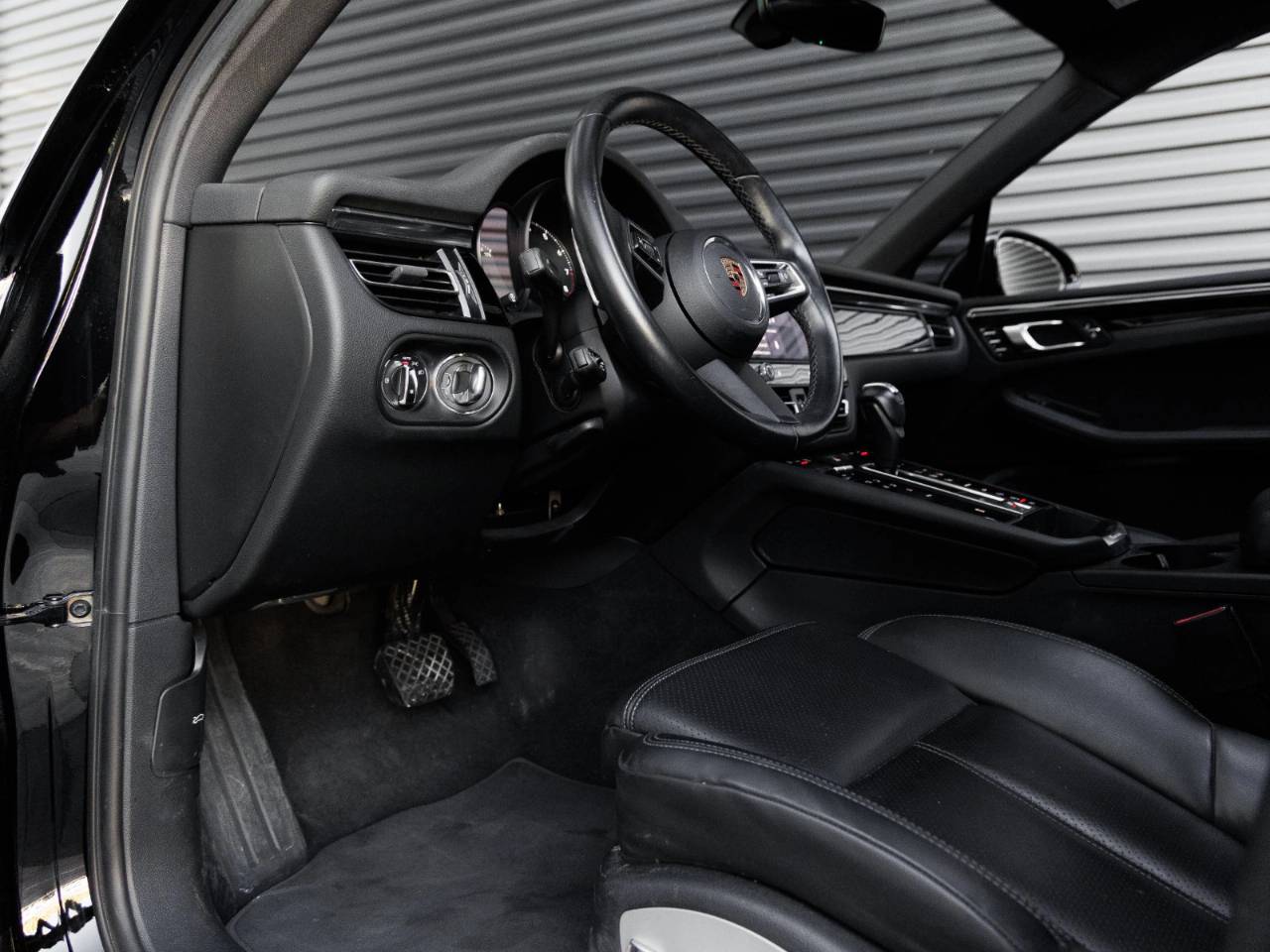 2023 Porsche Macan Macan