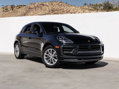 2023 Porsche Macan Macan
