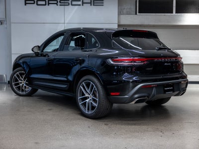 2024 Porsche Macan Base