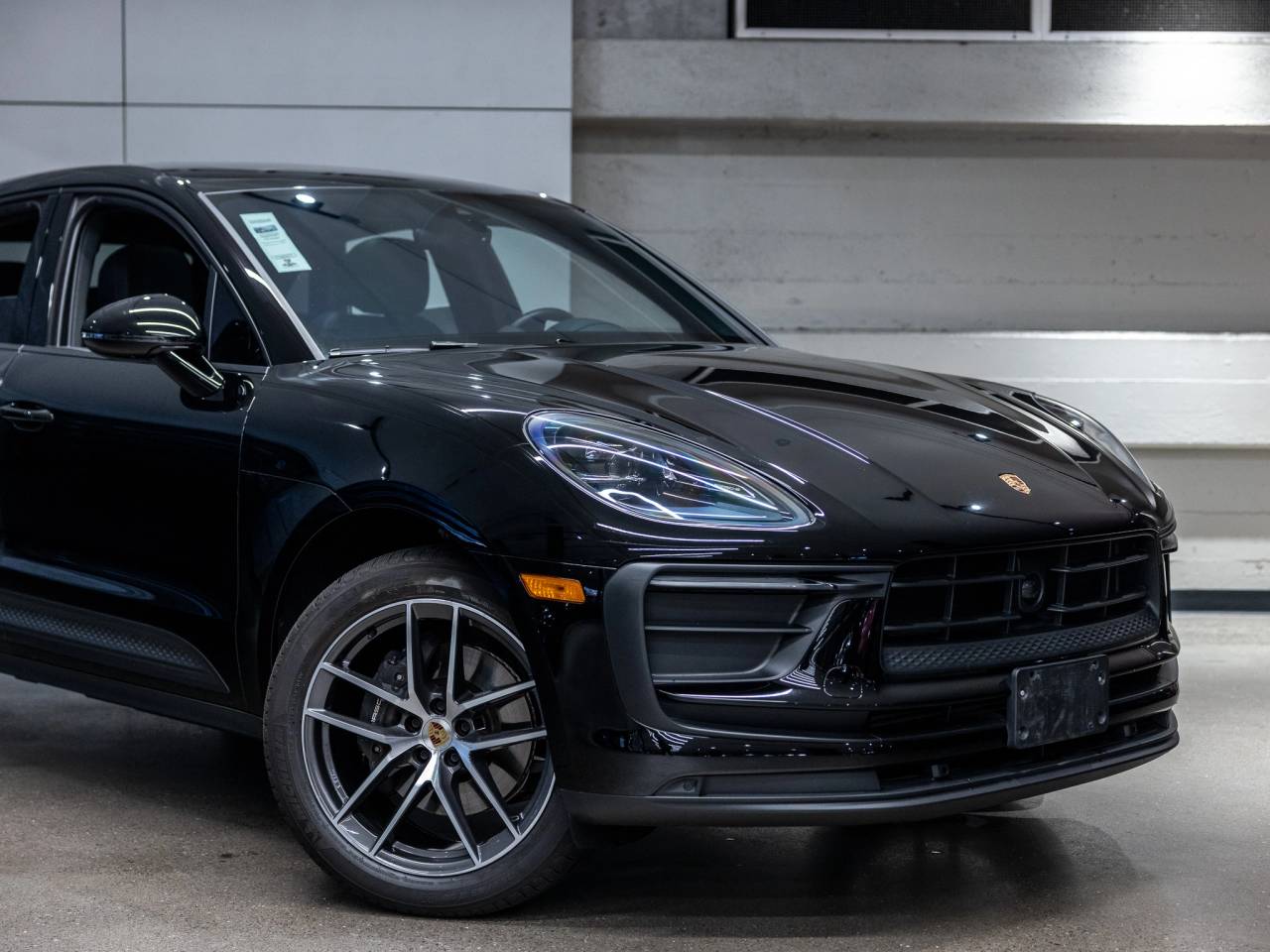 2024 Porsche Macan Base
