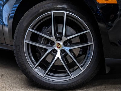 2024 Porsche Macan Base
