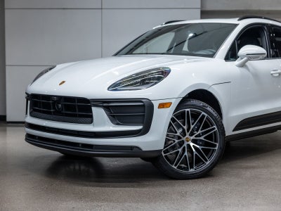 2026 Porsche Macan Macan