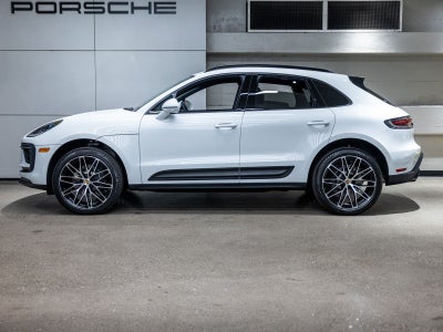 2026 Porsche Macan Macan