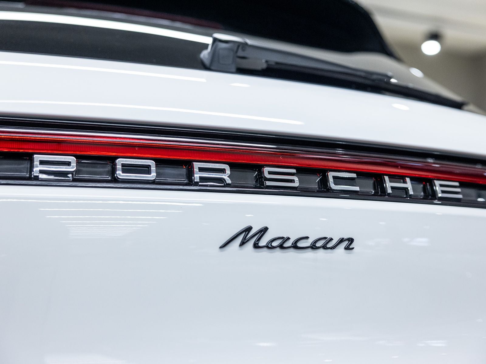 2026 Porsche Macan Macan