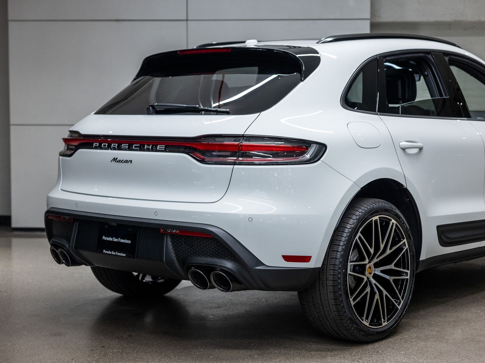 2026 Porsche Macan Macan