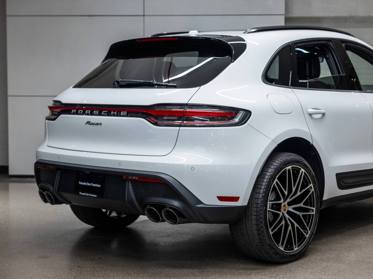 2026 Porsche Macan Macan