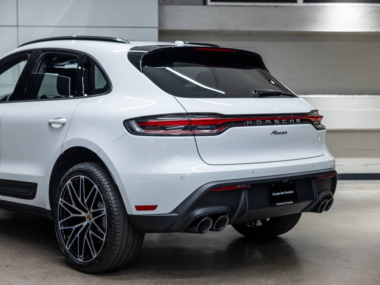 2026 Porsche Macan Macan