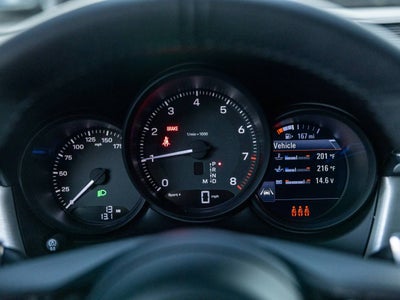 2026 Porsche Macan Macan