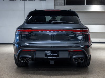 2026 Porsche Macan Base