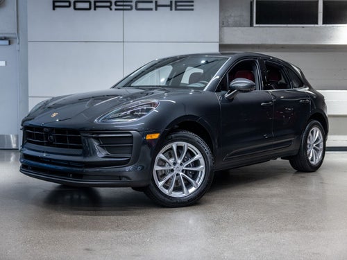 2026 Porsche Macan Base